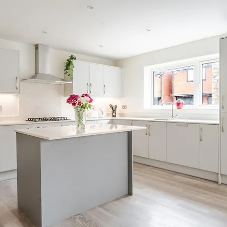 Stoke Gifford House Ideal For Contractors & Hébergement de vacances *
