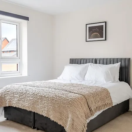 Stoke Gifford House Ideal For Contractors & Hébergement de vacances *