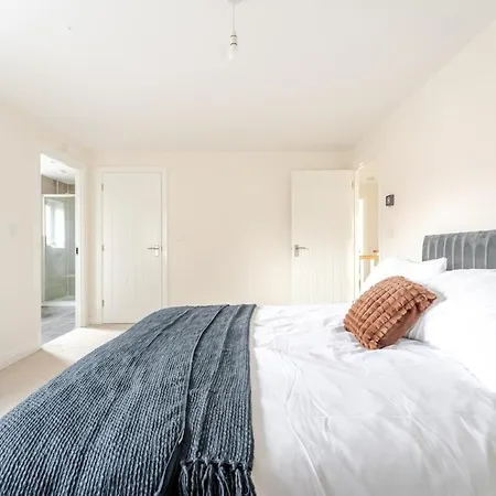 Stoke Gifford House Ideal For Contractors & Hébergement de vacances